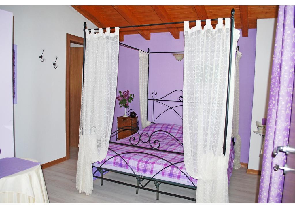 B&B I Viandanti Piancogno Номер фото